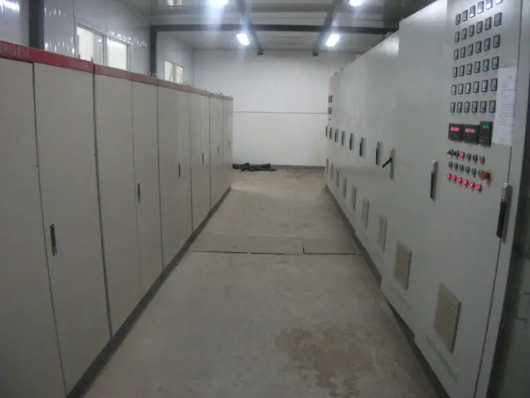 Vacuum Creep Straightening Furnace-2